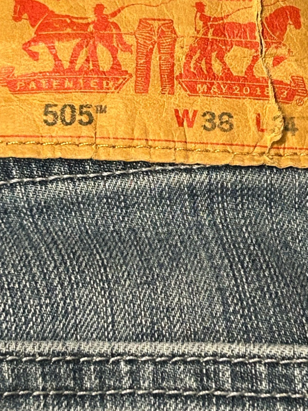 Levi’s Jeans Size 38 X 34 - Picture 5 of 9